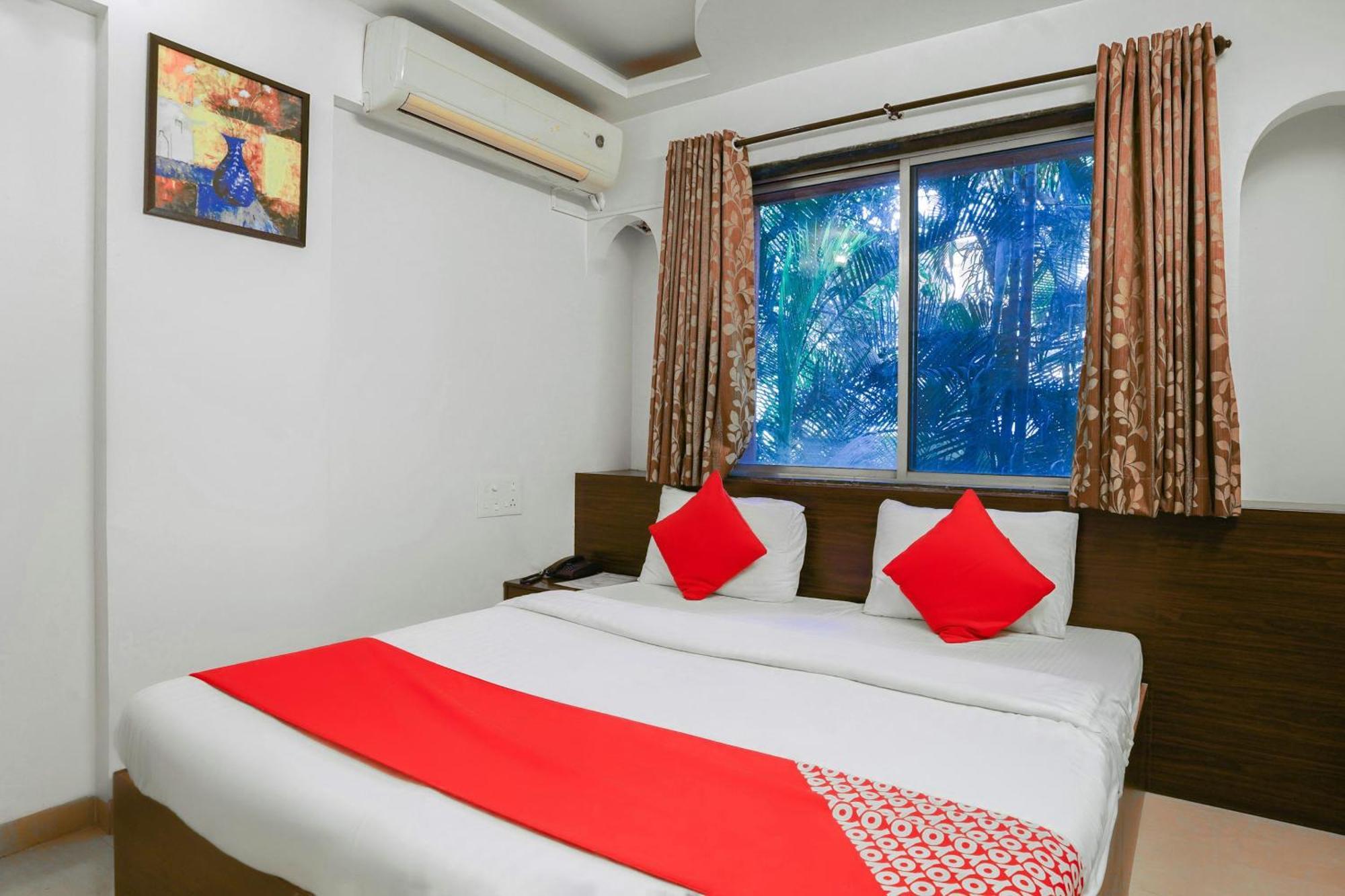 Hotel O The Royal Samrat Pune Esterno foto