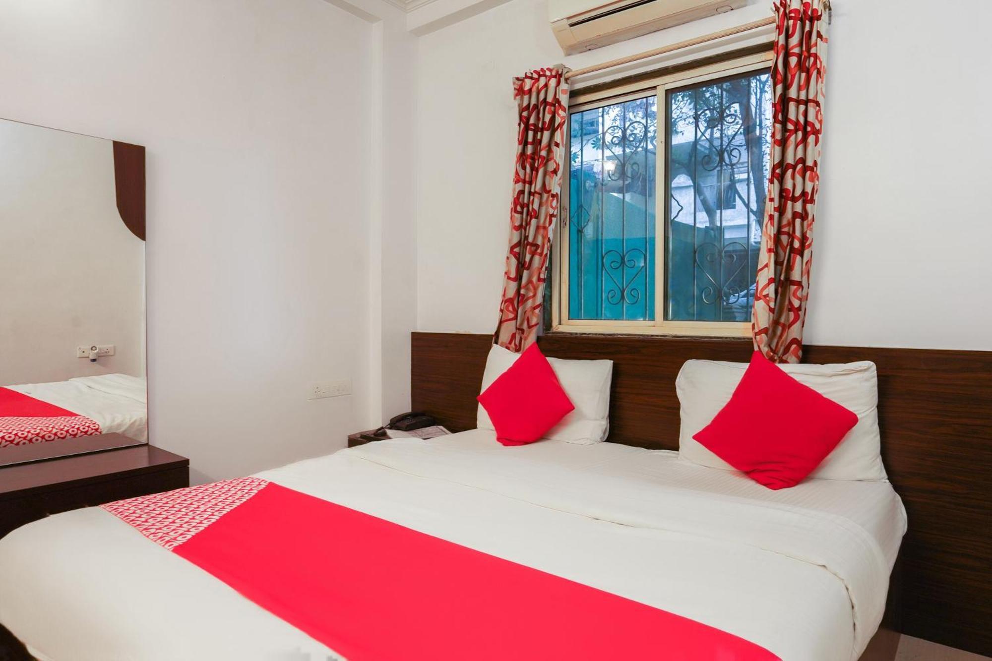 Hotel O The Royal Samrat Pune Esterno foto